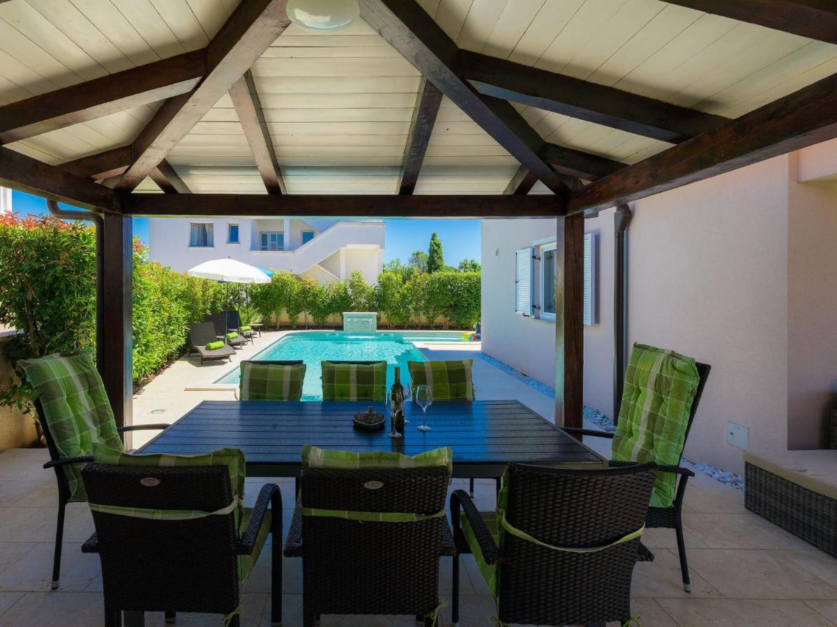 Holiday Home Villa Valentina By Interhome Loborika Luaran gambar