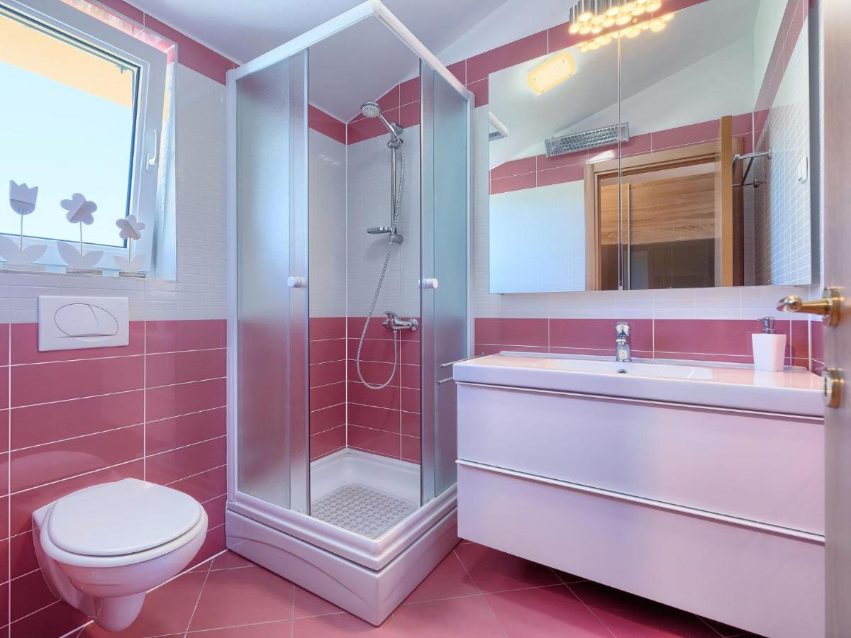 Holiday Home Villa Valentina By Interhome Loborika Luaran gambar